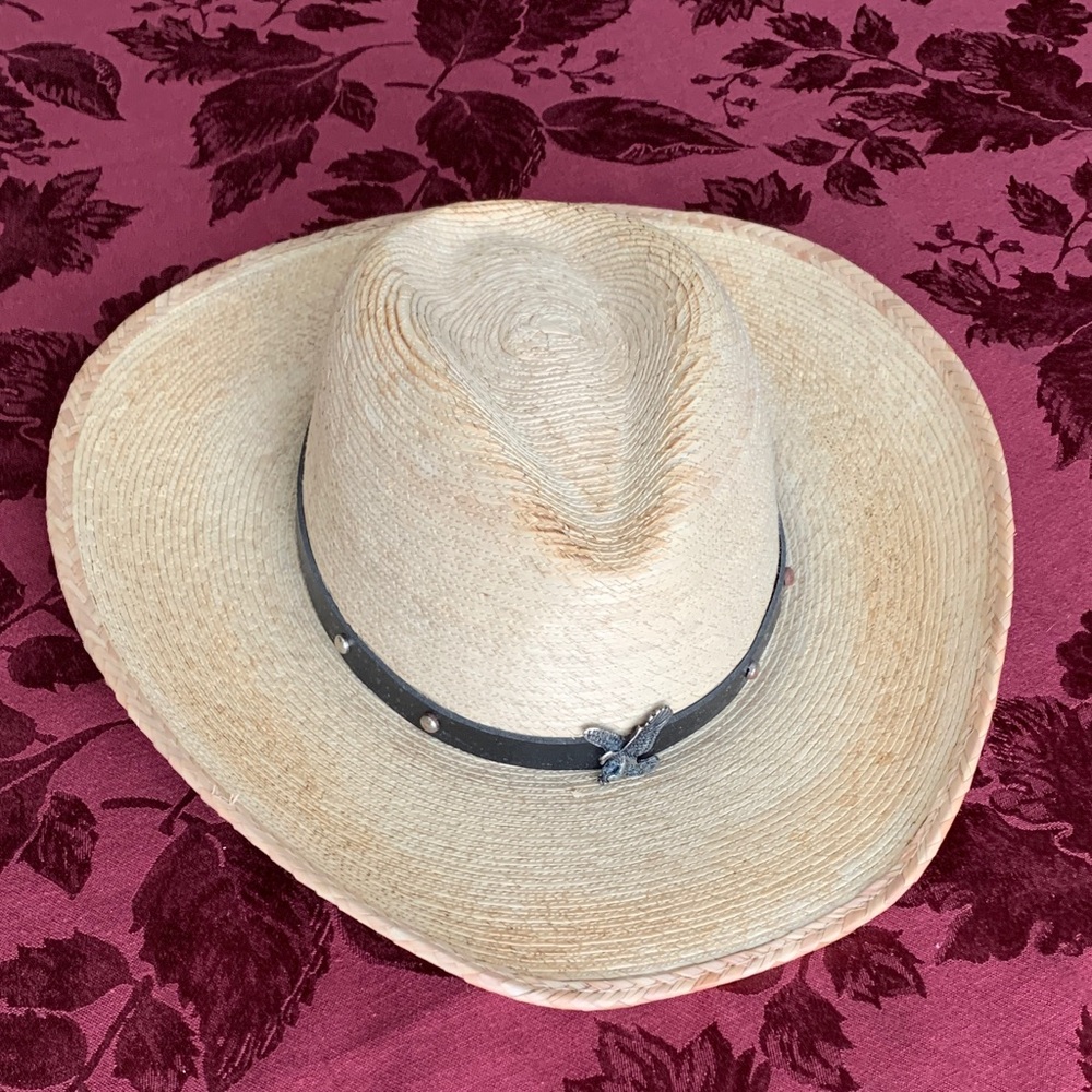 Gone Country Natural Straw Cowboy Hat with Black Leather Band w/Eagle & Studs M